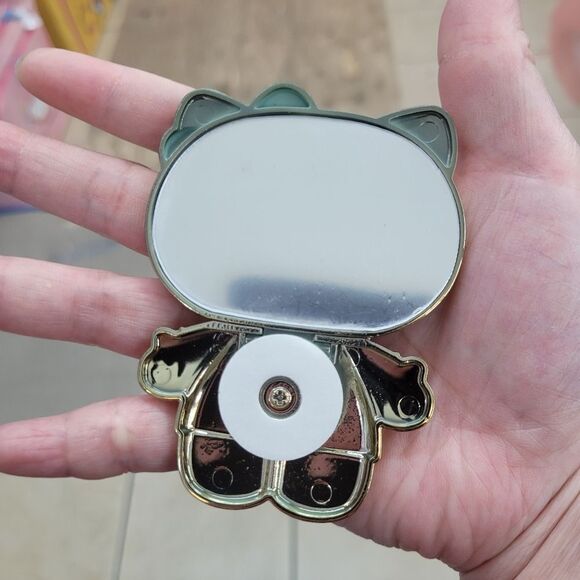 Brand New Sanrio Hello Kitty Gold & Green Cell Phone Case Mirror & Stand - Picture 5 of 7